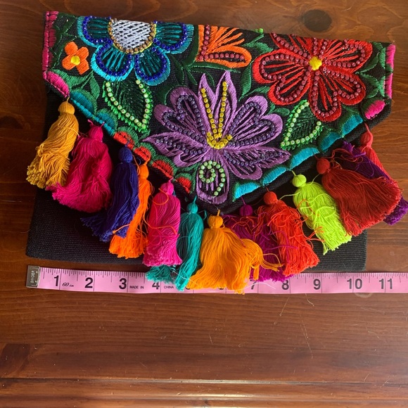 Mexican, new hand embroidered envelope clutch bag, handmade in Mexico - Picture 5 of 5